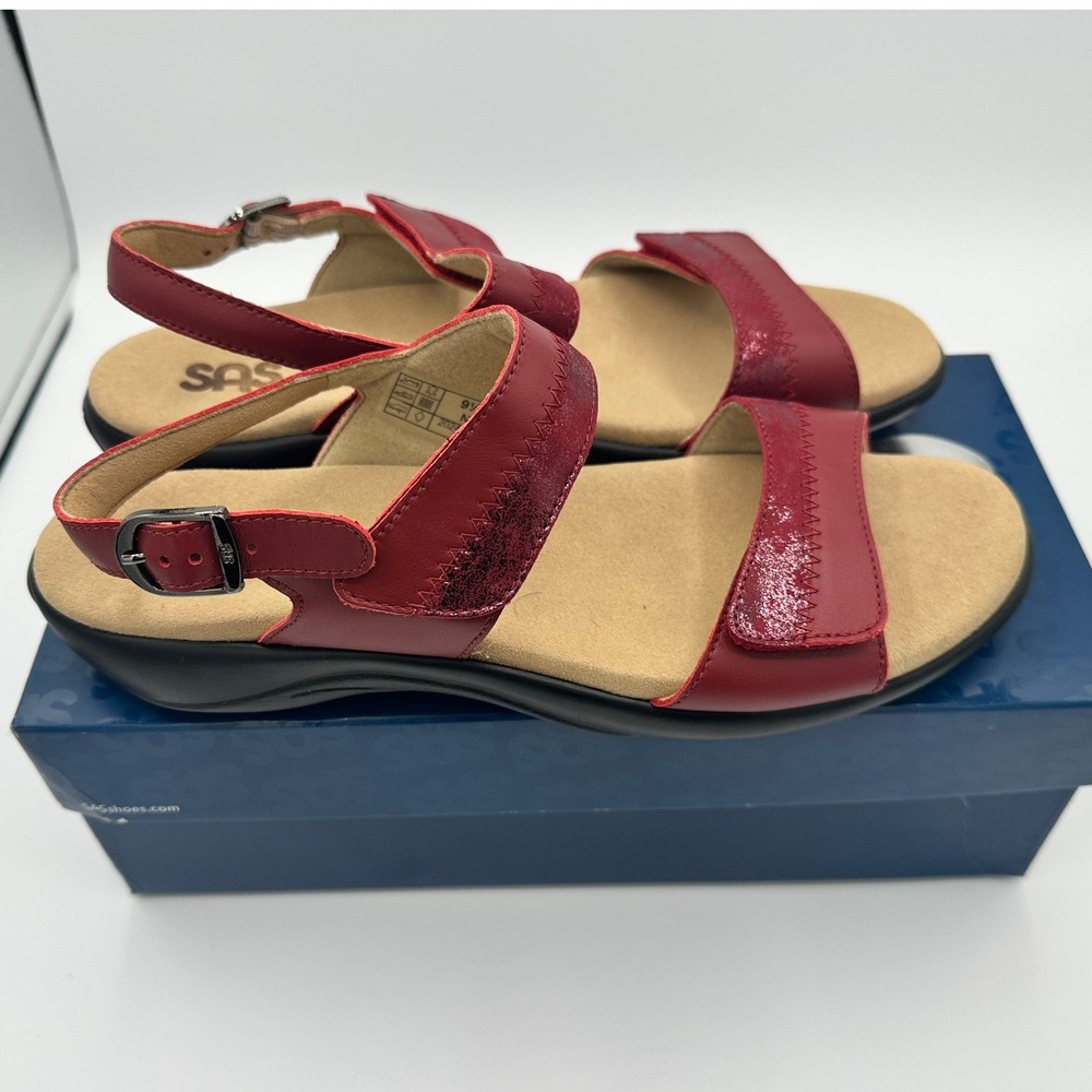 SAS Women's 9.5 N Strappy Sandals Red Leather Comfort Travel Walking Summer